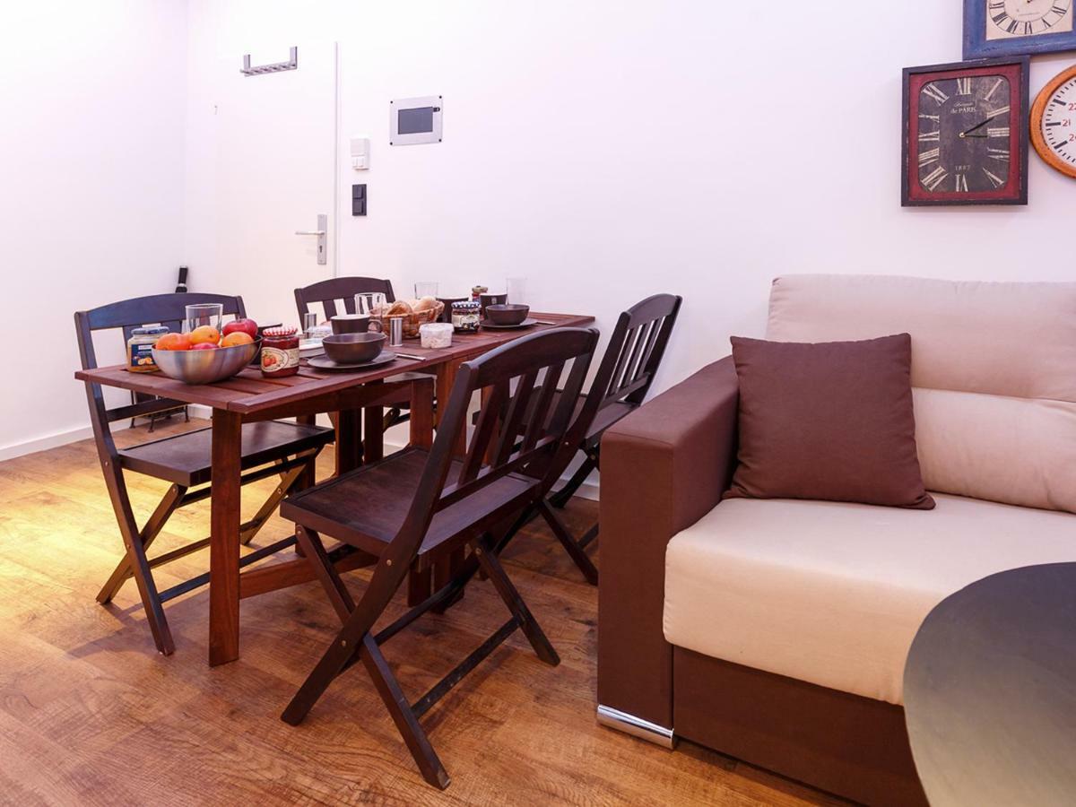 Ferienwohnung Tiergarten Берлин Екстериор снимка
