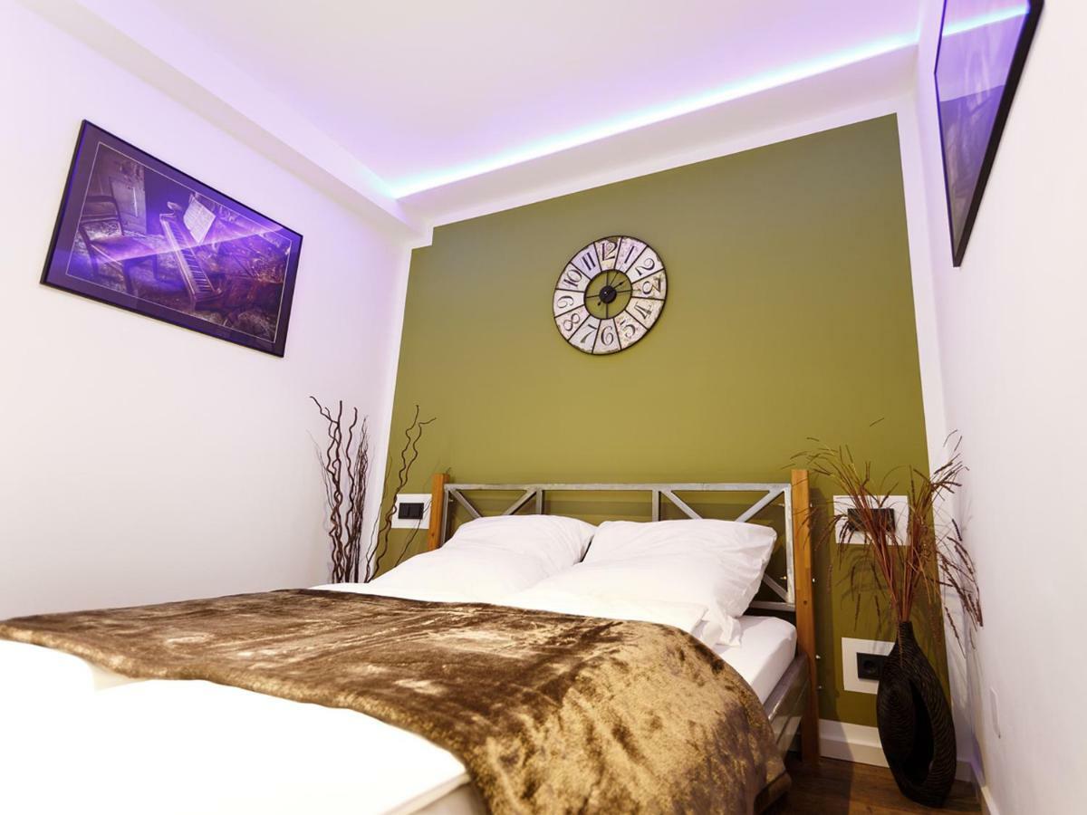 Ferienwohnung Tiergarten Берлин Екстериор снимка