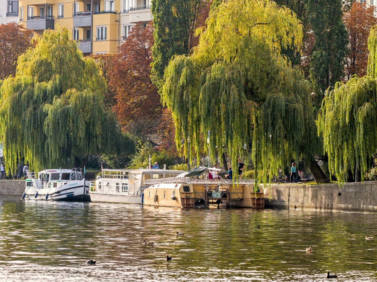 Ferienwohnung Tiergarten Берлин Екстериор снимка